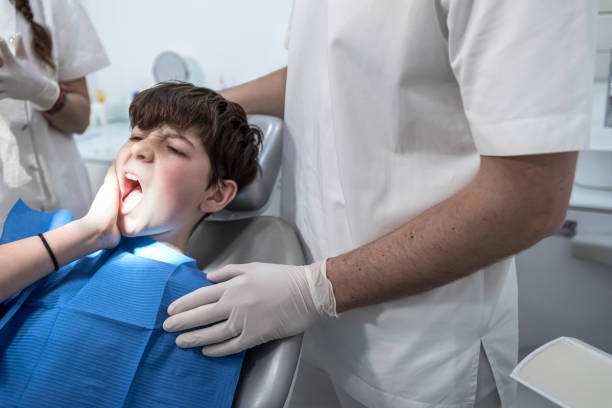 Best Emergency Treatment for Toothache in Clendenin, WV